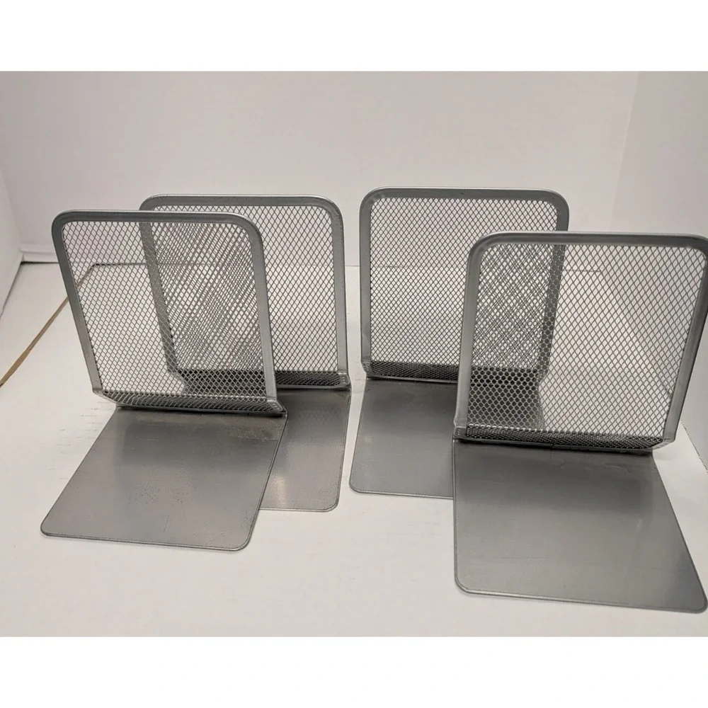 Steel Mesh Bookends Heavy Duty Wire Silver 5.25 x 4.75 x 6.75 Lot of 4 EUC